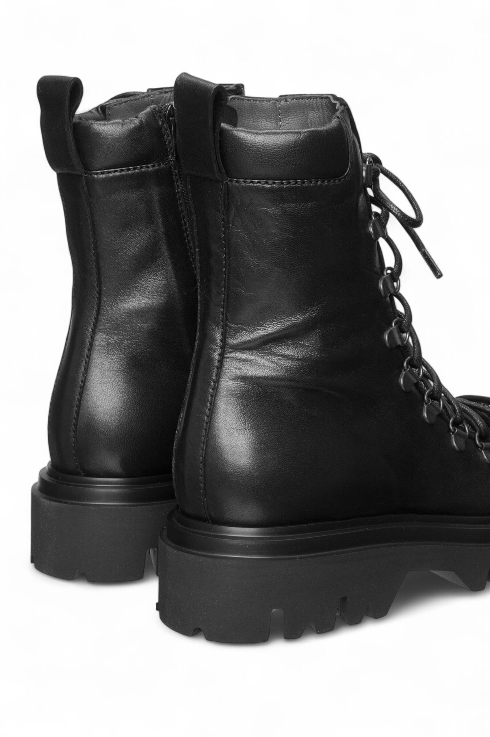 Ботинки жен.АРТ.9378,чер,н.к/н.к