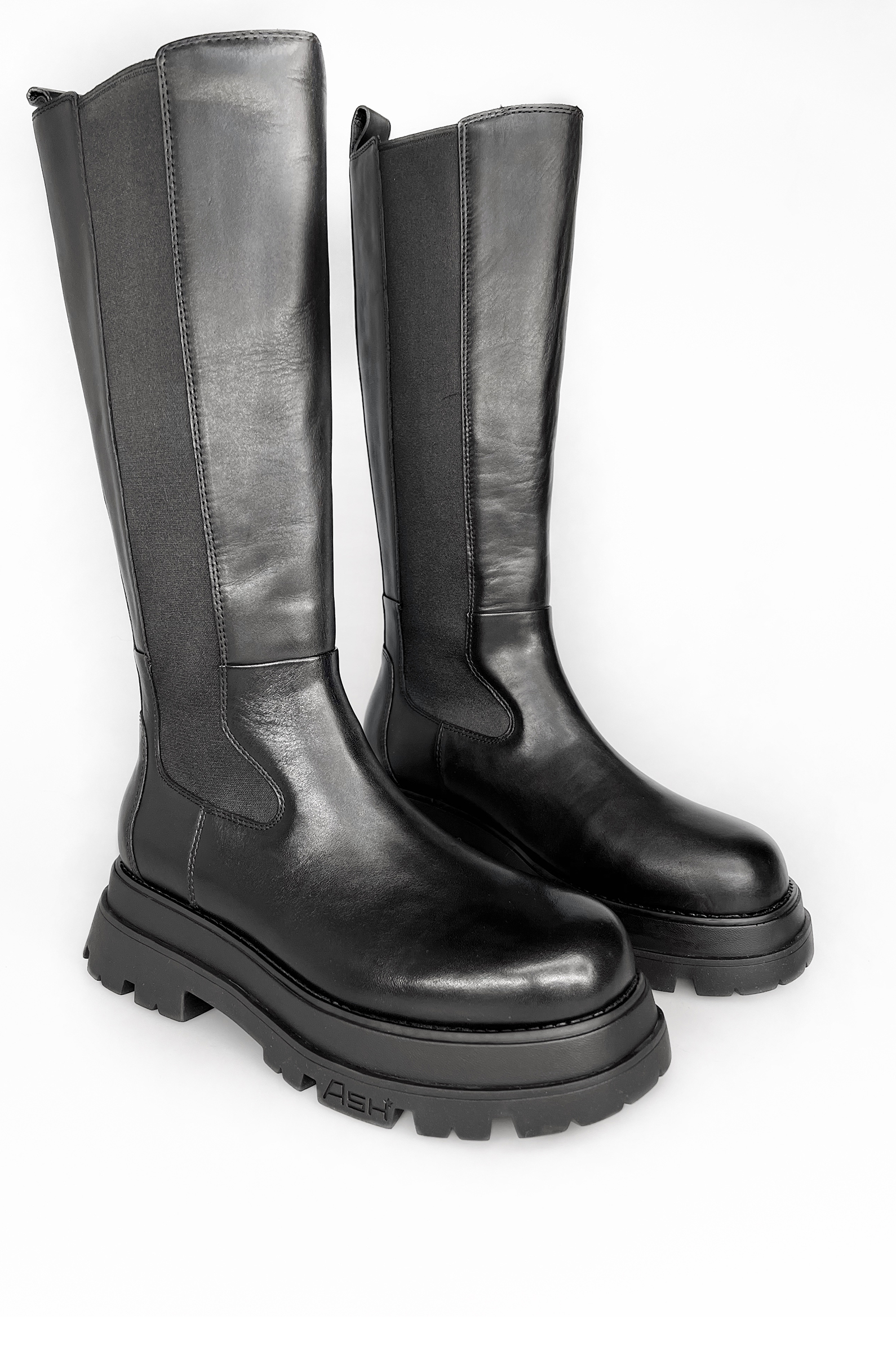 Сапоги жен. АРТ.EDEN-FW22-M-136760-001,чер,н.к-тек/н.к